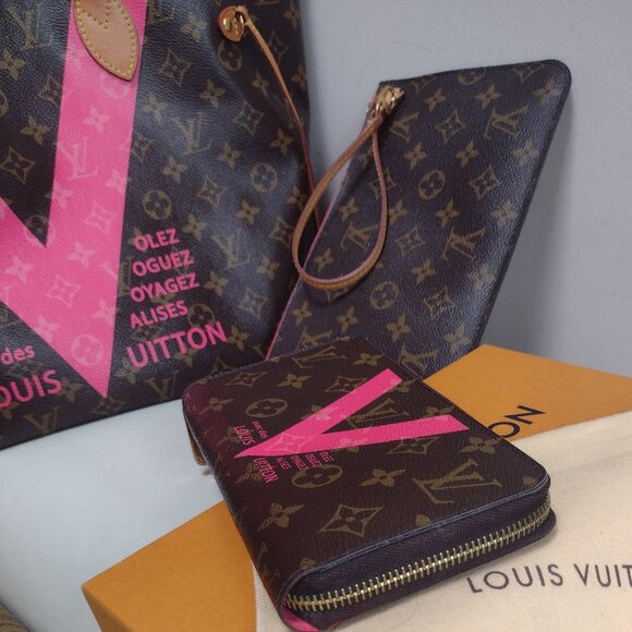 💯% Authentic Louis Vuitton Pink V Line Full Inclusion PLUS ZIPPY WALLET💗 - Picture 11 of 16